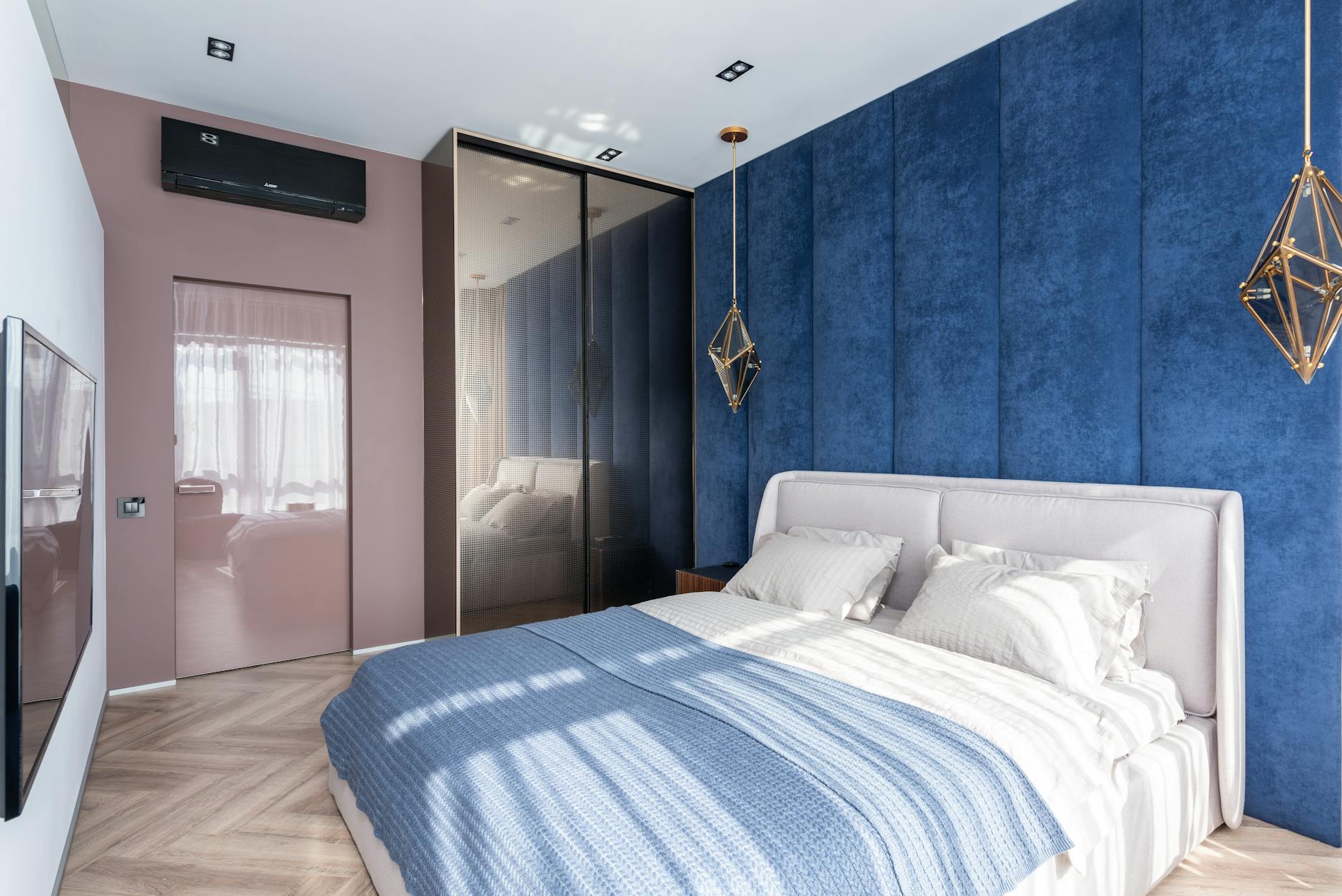 bedroom layout ideas