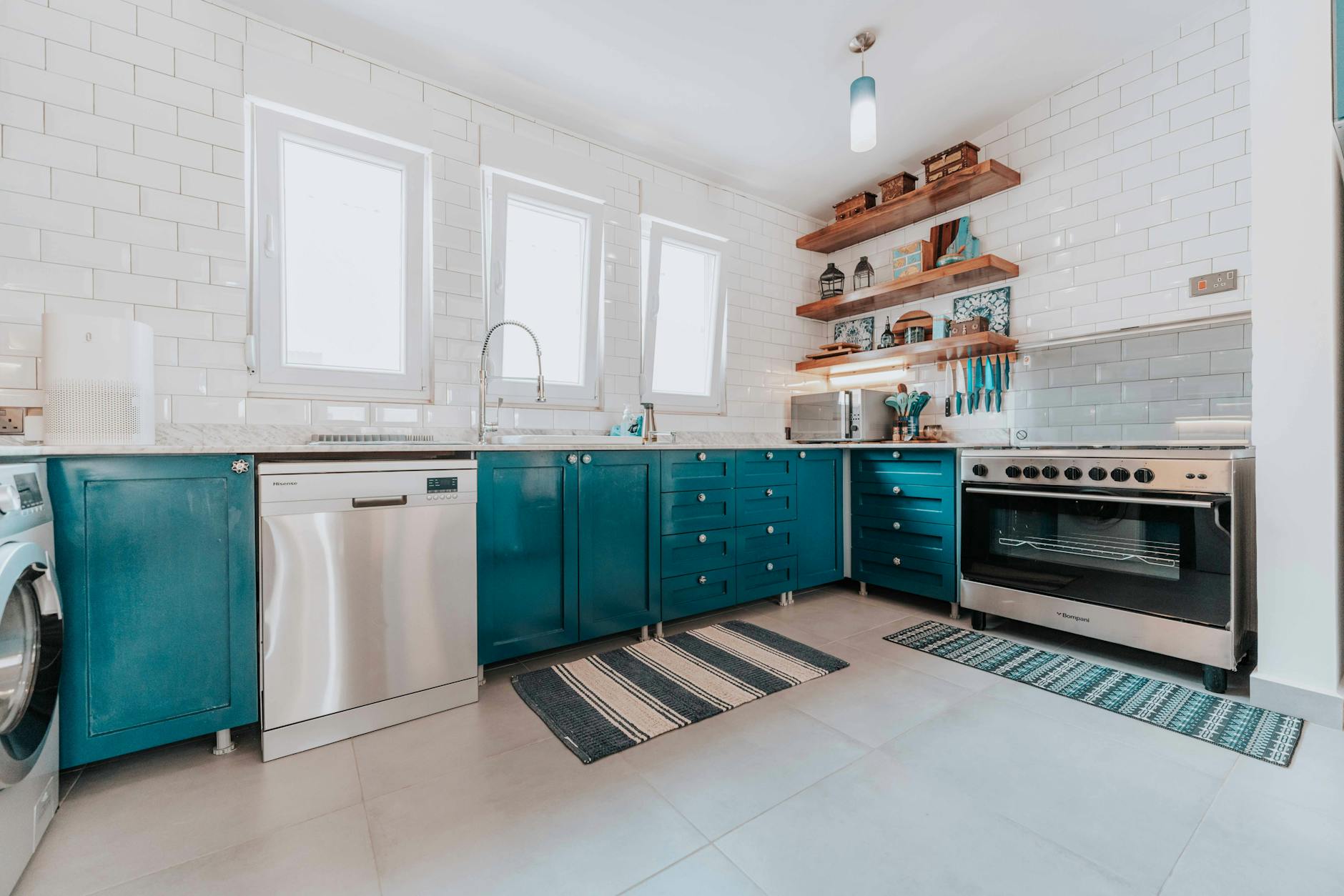 deep cleaning kitchen appliances