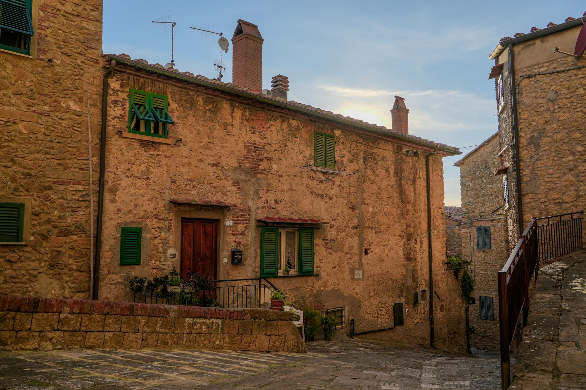 quaint Italian village street