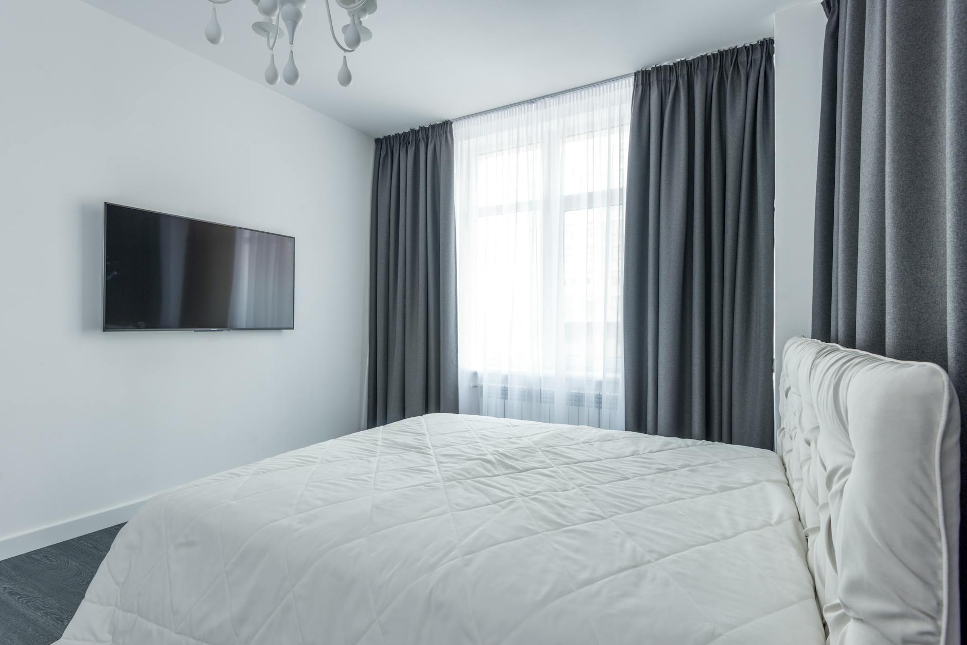 minimalist bedroom luxury design
