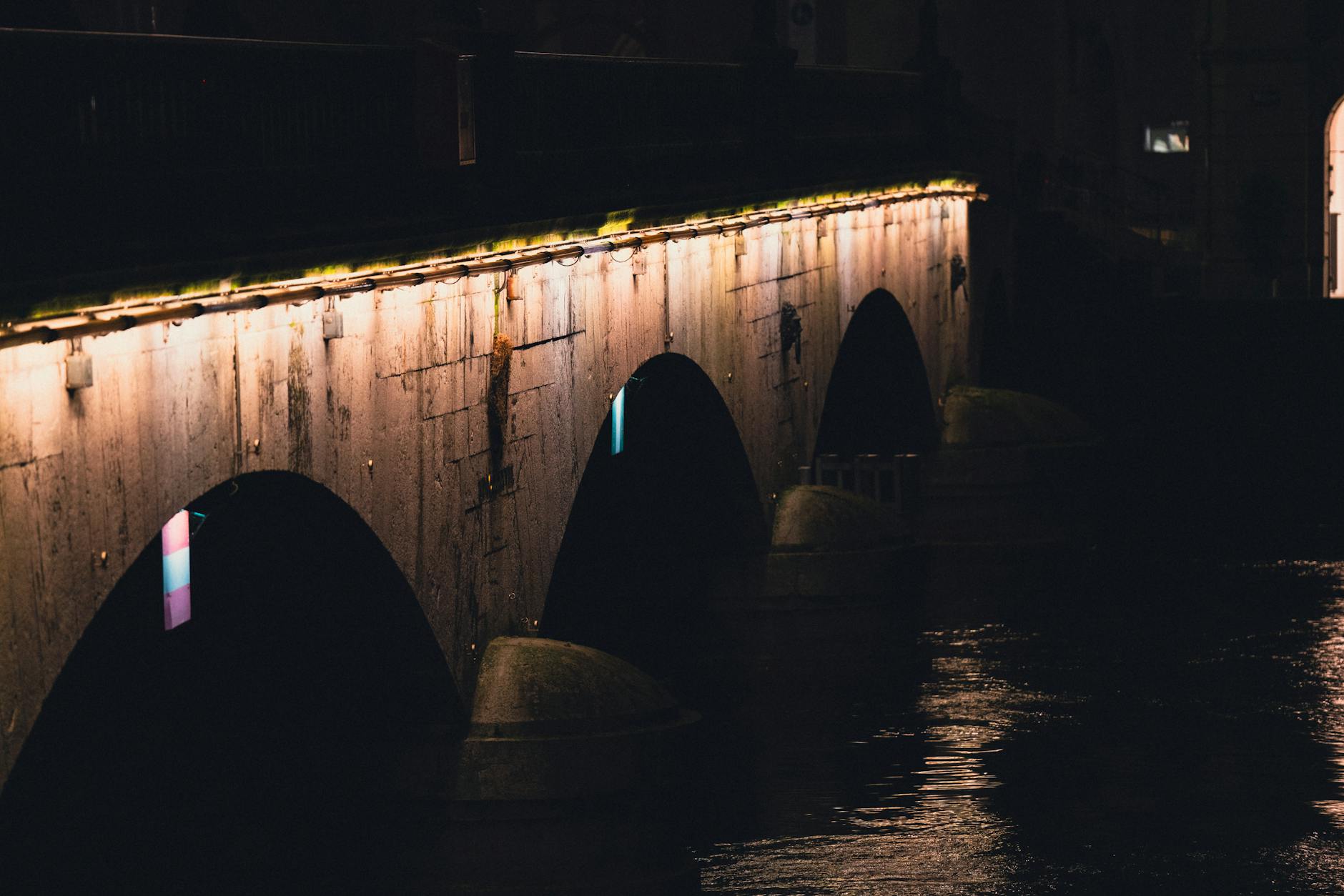 Suicide Bridge history, Pasadena, dark history