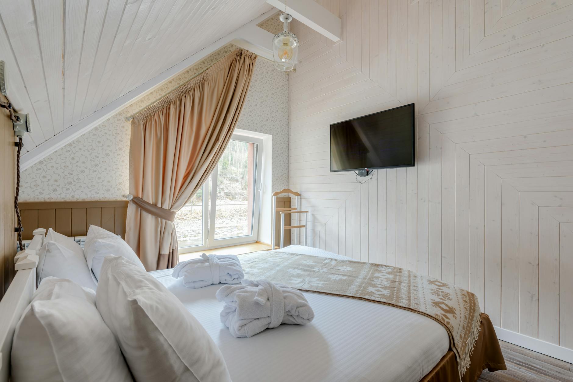 comfortable guest room setup
