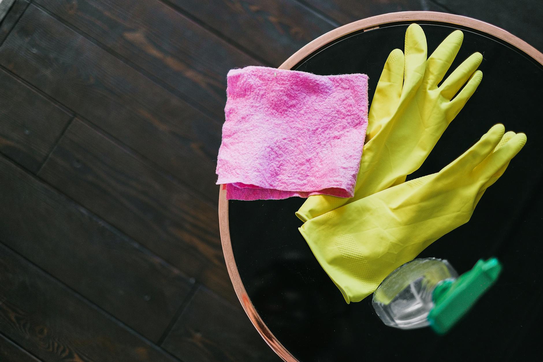 cleaning supplies made from natural ingredients